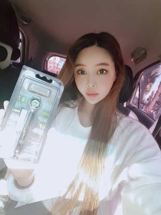 [도루코 페이스] 3D Motion 면도기 + 면도날 — 5점을 준 리뷰어가 2019년 10월 올린 사용 사진