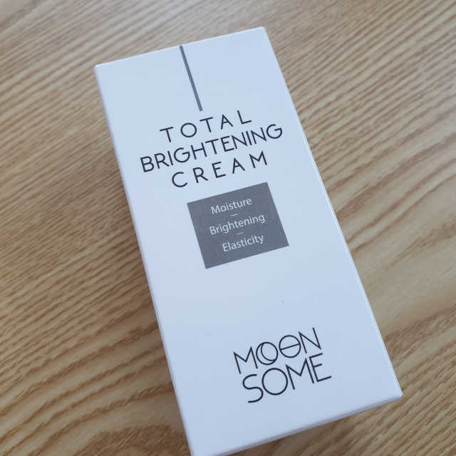 MOONSOME 문썸 토탈 브라이트닝 크림 50ml 리뷰 사진