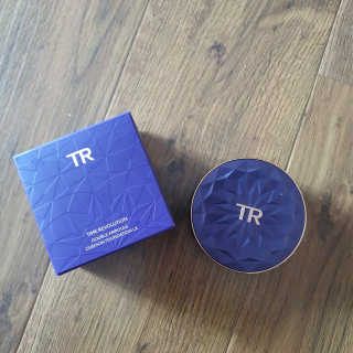 TR타임레볼루션 [TR] 더블 앰플 쿠션 파운데이션 LX — 3점을 준 리뷰어가 2019년 11월 올린 사용 사진