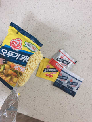 오뚜기카레면 2차 모집 — 5점을 준 리뷰어가 2019년 2월 올린 사용 사진