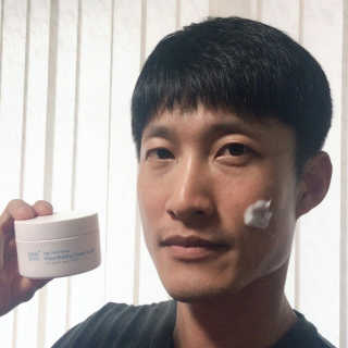 맨즈스킨 워터빌딩크림 점보 — 5점을 준 리뷰어가 2017년 6월 올린 사용 사진