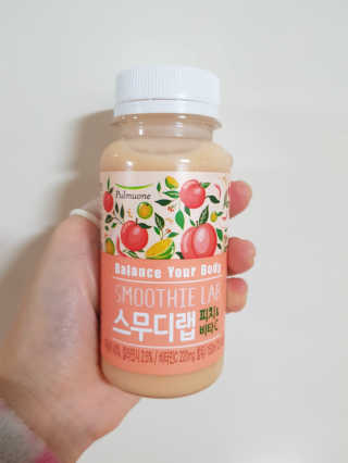 풀무원 스무디랩 피치&비타 — 5점을 준 리뷰어가 2017년 11월 올린 사용 사진