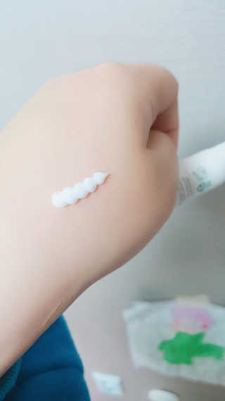 셀라피 에이리페어플러스크림 — 4.33점을 준 리뷰어가 2018년 4월 올린 사용 사진