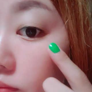 땡큐파머 미라클 에이지 리페어 아이크림 — 5점을 준 리뷰어가 2019년 8월 올린 사용 사진