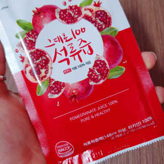프롬바이오 오직 석류만 [그대로100 석류즙] 하루 1포로 건강하게 — 5점을 준 리뷰어가 2019년 10월 올린 사용 사진