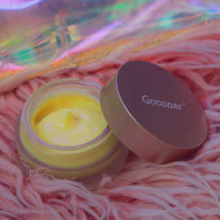 GoodDay Skincare GoodDay 강황 크림 — 4점을 준 리뷰어가 2019년 5월 올린 사용 사진