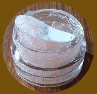 BeautyNetKorea Pure White Tone-Up Cream — 1.33점을 준 리뷰어가 2017년 9월 올린 사용 사진