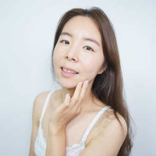 2018 아이소이 잡티세럼 리미티드 컬렉션 — 5점을 준 리뷰어가 2018년 10월 올린 사용 사진