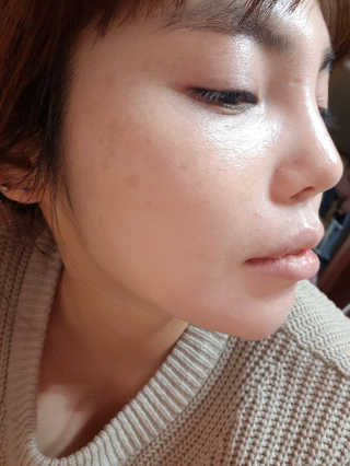 지고트 미네랄 UV 스네일 쿠션 리필포함 — 4점을 준 리뷰어가 2019년 1월 올린 사용 사진