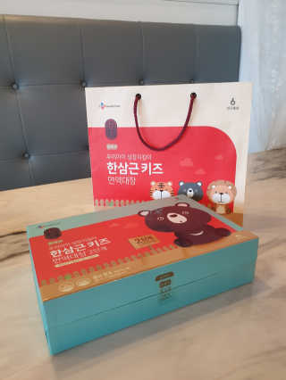 한삼근 블랙라벨 CJ헬스케어 한삼근 키즈 면역대장 2단계 — 4점을 준 리뷰어가 2019년 10월 올린 사용 사진