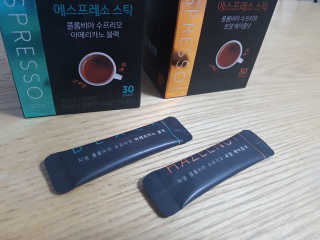 (주)쟈뎅 쟈뎅 에스프레소 스틱 [블랙+헤이즐넛 set] — 5점을 준 리뷰어가 2020년 2월 올린 사용 사진