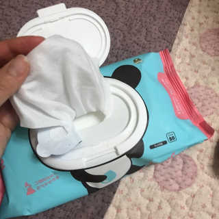달곰이 물티슈 — 5점을 준 리뷰어가 2018년 4월 올린 사용 사진