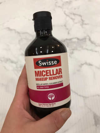 SWISSE 스위스 미셀라 메이크업 리무버 — 3.5점을 준 리뷰어가 2019년 12월 올린 사용 사진