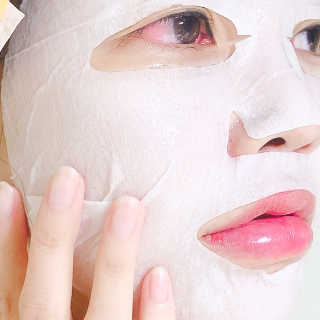 오아이엠 마스크팩 2종 _  꿀보카도 or 노니시카 — 4.5점을 준 리뷰어가 2019년 5월 올린 사용 사진