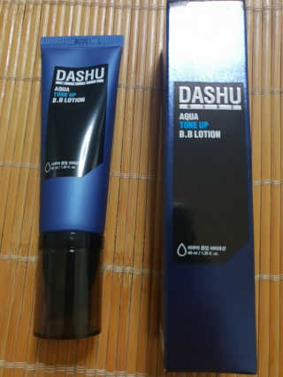 다슈코리아 다슈 맨즈 톤 업 비비로션 40ml — 4.33점을 준 리뷰어가 2018년 9월 올린 사용 사진