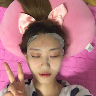 미미앙 마이퍼스트마스크 더 하이드레이팅 페이셜 — 5점을 준 리뷰어가 2017년 4월 올린 사용 사진