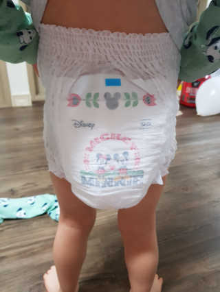 보솜이 베이비케어 팬티형 기저귀 — 5점을 준 리뷰어가 2019년 2월 올린 사용 사진
