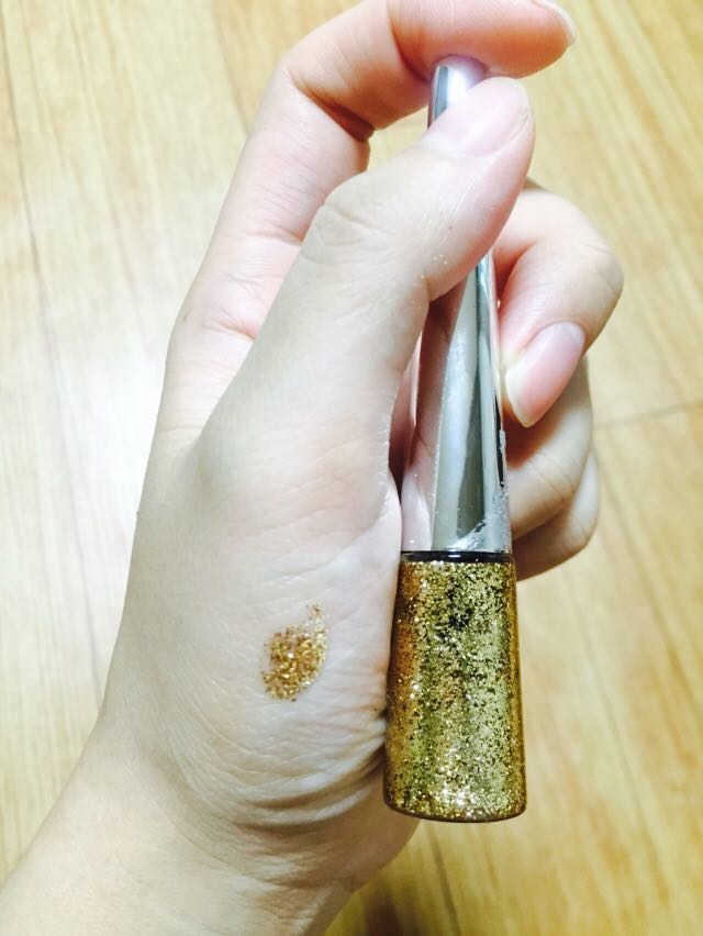 홀리몰리 글리터라이너 리뷰 사진