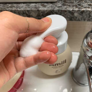 에이밀 슈퍼 그레인 버블 폼 200ml — 5점을 준 리뷰어가 2019년 9월 올린 사용 사진
