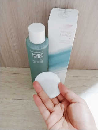 뷰디아니 지친 내 피부를 위한 첫 수분 모이스트 01 토너 — 4.5점을 준 리뷰어가 2018년 5월 올린 사용 사진