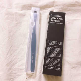 the naked object 디블랙팩치약 디블랙칫솔 세트 — 3점을 준 리뷰어가 2020년 2월 올린 사용 사진