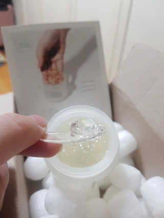 여름엔 이거 없으면 안돼 [버진팜스 푸딩수딩 크림] — 4점을 준 리뷰어가 2019년 12월 올린 사용 사진