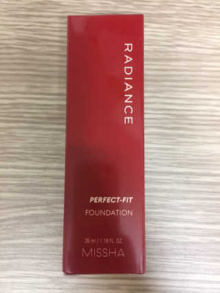 미샤 래디언스 퍼펙트핏 파운데이션 SPF30 PA++ — 4.5점을 준 리뷰어가 2020년 3월 올린 사용 사진