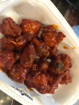 도담치킨 수유점 [도담치킨_수유점] 20,000원 내에서 자유롭게 즐기기 — 3점을 준 리뷰어가 2019년 2월 올린 사용 사진