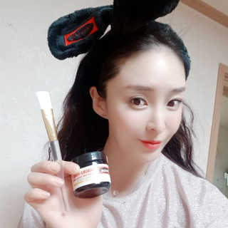 SWISSE 스위스 마누카 허니 디톡시파잉 페이셜 마스크 — 5점을 준 리뷰어가 2019년 11월 올린 사용 사진