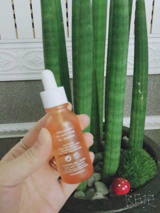 비건화장품 멜릭서 내 피부를 위한 비건케어, 멜릭서 비타민세럼 — 4점을 준 리뷰어가 2019년 3월 올린 사용 사진