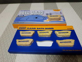 Pethroom 페스룸 PETHROOM DEEP CLEAN BATHBOMB 페스룸 딥클린 배쓰밤 — 5점을 준 리뷰어가 2020년 3월 올린 사용 사진