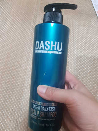 다슈코리아 다슈 데일리 패스트 한방 두피 샴푸 500ml — 3.67점을 준 리뷰어가 2018년 2월 올린 사용 사진