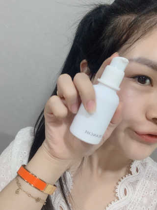 ROSE BLANCHE 로제블랑쉐 인텐시브 수딩 세럼 — 5점을 준 리뷰어가 2019년 7월 올린 사용 사진