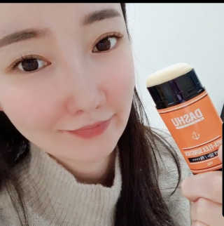 다슈코리아 다슈 데일리 비타플렉스 선스틱 — 4.5점을 준 리뷰어가 2020년 3월 올린 사용 사진