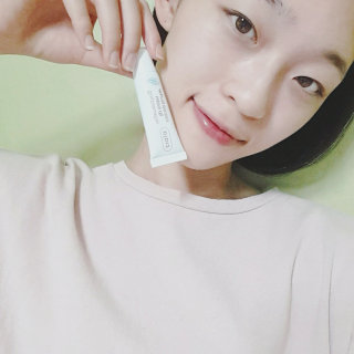 지아자 코코아버터 립밤, 오렌지버터 립밤, 내추럴 올리브 립밤 — 4.5점을 준 리뷰어가 2016년 9월 올린 사용 사진