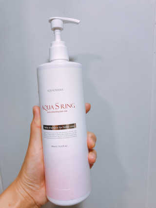 아쿠아큐링 아쿠아S링 퓨어리프레싱 헤어케어 500ml — 4.83점을 준 리뷰어가 2018년 7월 올린 사용 사진