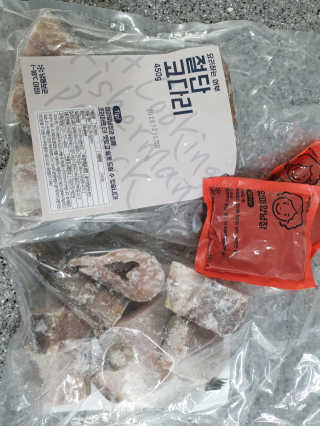 행복먹거리공작소 손질 코다리 매콤 양념장 세트 550g x 2 — 4.5점을 준 리뷰어가 2020년 2월 올린 사용 사진