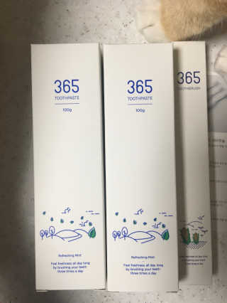심플리스트 365치약+365칫솔 — 4점을 준 리뷰어가 2018년 4월 올린 사용 사진