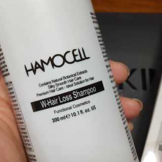 HAMOCELL 더블유 헤어 로스 샴푸 — 4점을 준 리뷰어가 2019년 3월 올린 사용 사진