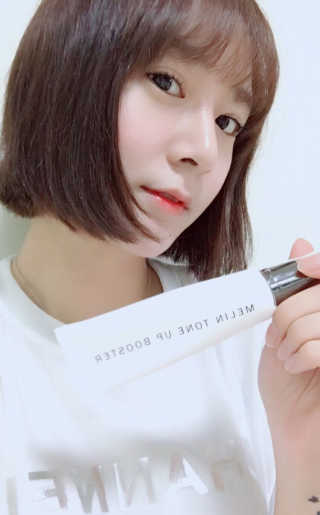 그레이멜린 멜린 톤업 부스터 — 3.83점을 준 리뷰어가 2017년 5월 올린 사용 사진