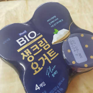 [매일 바이오] 생크림요거트 플레인 12개 + 유자 12개 — 5점을 준 리뷰어가 2019년 6월 올린 사용 사진