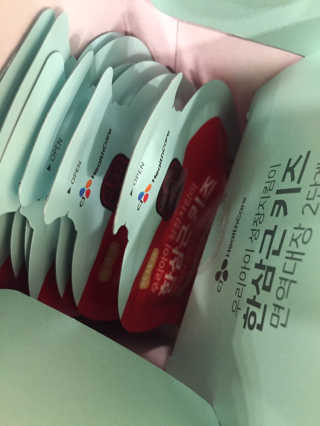한삼근 블랙라벨 CJ헬스케어 한삼근 키즈 면역대장 2단계 — 5점을 준 리뷰어가 2019년 10월 올린 사용 사진