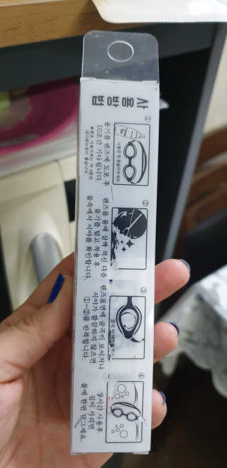 뷰오케이 수경물안경 착용시 발생하는 김서림방지제 안티포그액 — 4점을 준 리뷰어가 2019년 7월 올린 사용 사진