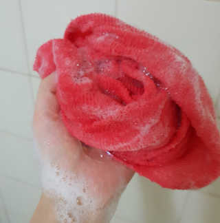 (주)에네스티 내추럴 촉촉  오트밀 바디워시 500ml — 5점을 준 리뷰어가 2019년 10월 올린 사용 사진