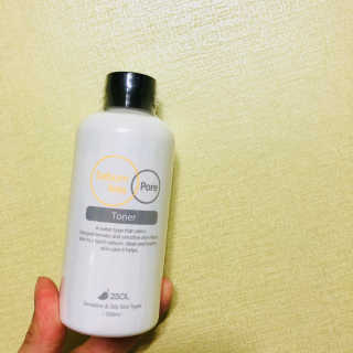 이솔화장품 이솔 세범 리스 포어 토너 200ml — 3.33점을 준 리뷰어가 2018년 8월 올린 사용 사진