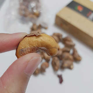 드림캐슈넛 50g X 6개 — 5점을 준 리뷰어가 2018년 10월 올린 사용 사진