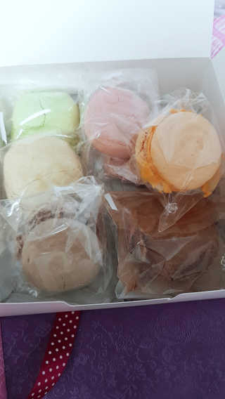 M카롱 반할만큼 달콤한 수제마카롱 — 4.83점을 준 리뷰어가 2018년 5월 올린 사용 사진