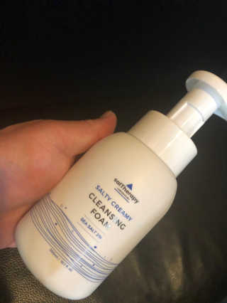 솔테라피 솔티 크리미 클렌징폼 300ml — 4.5점을 준 리뷰어가 2019년 4월 올린 사용 사진