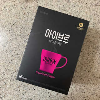 한국맥널티 아이브루 헤이즐넛향 100T — 5점을 준 리뷰어가 2019년 11월 올린 사용 사진