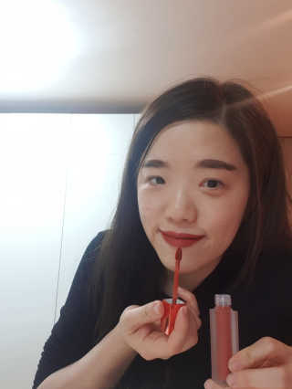 [블랙루즈] 에어 핏 벨벳 틴트3 택1+랜덤1 — 5점을 준 리뷰어가 2019년 3월 올린 사용 사진